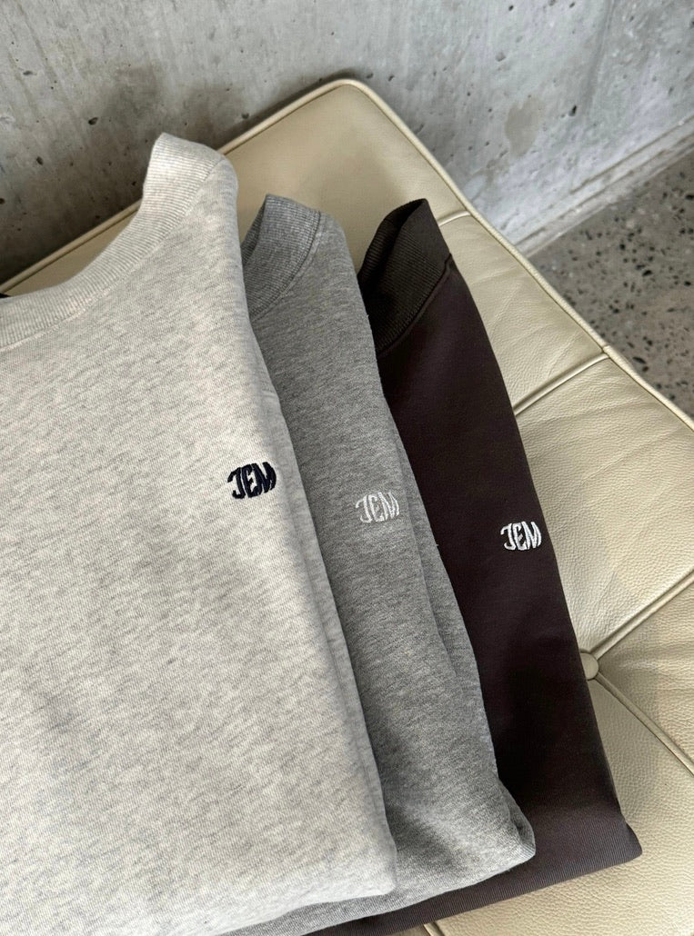 EMB Loose Neck Over Sweat