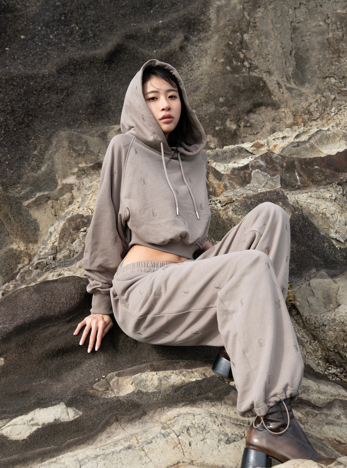Total J Short Hoodie