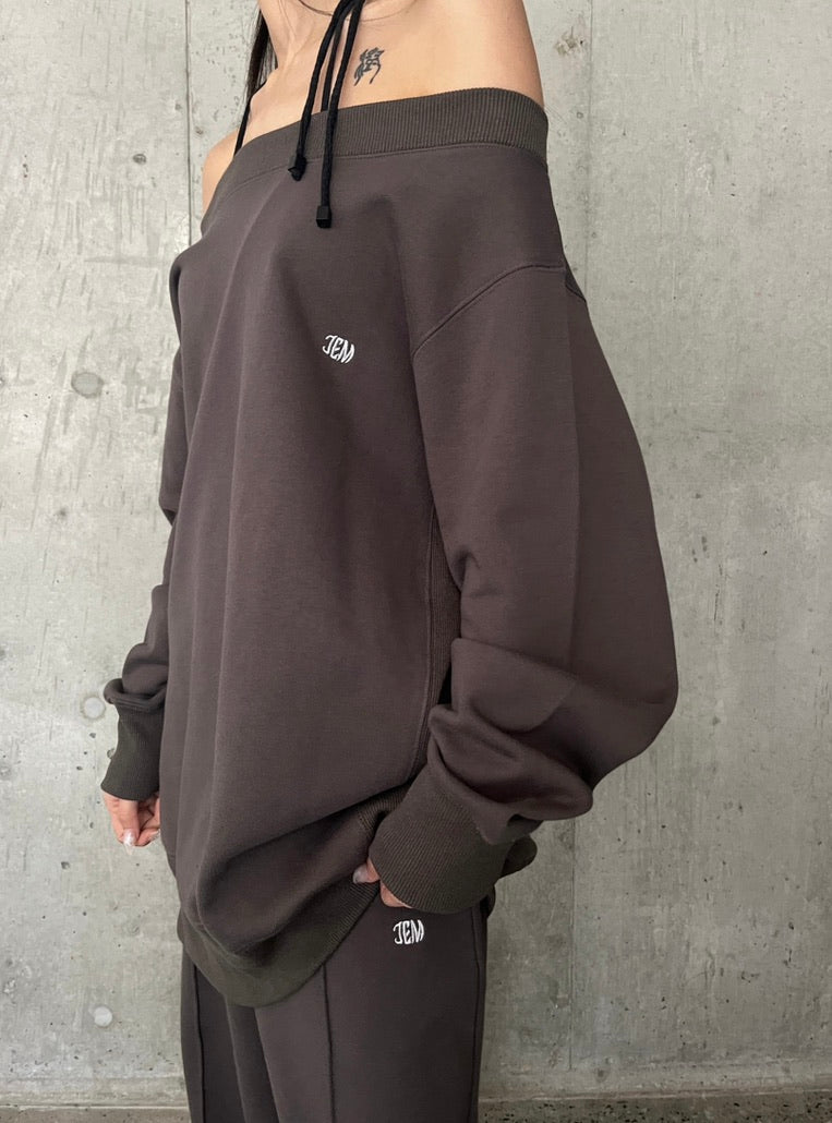 EMB Loose Neck Over Sweat