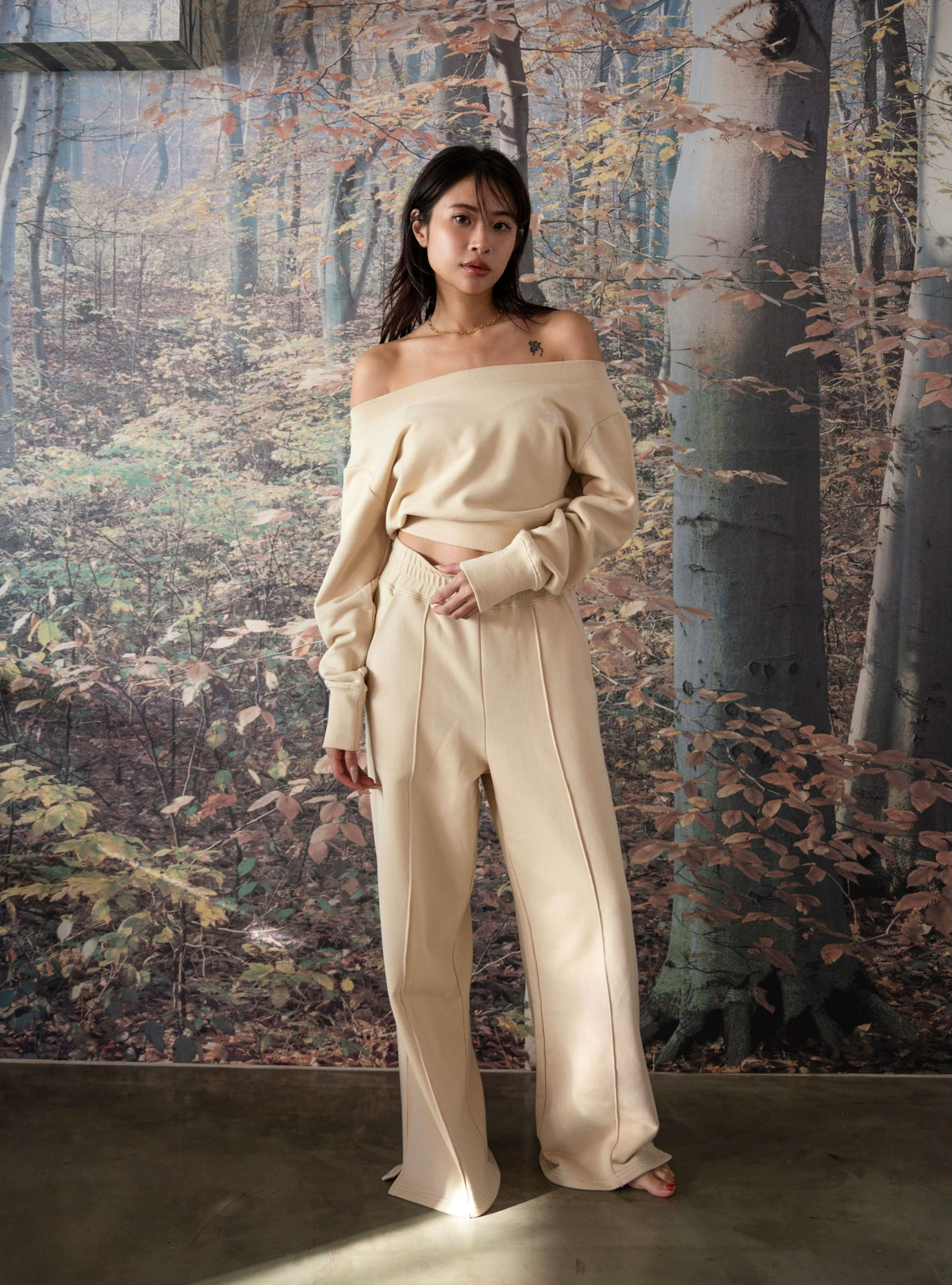 EMB Crease Sweat Pants
