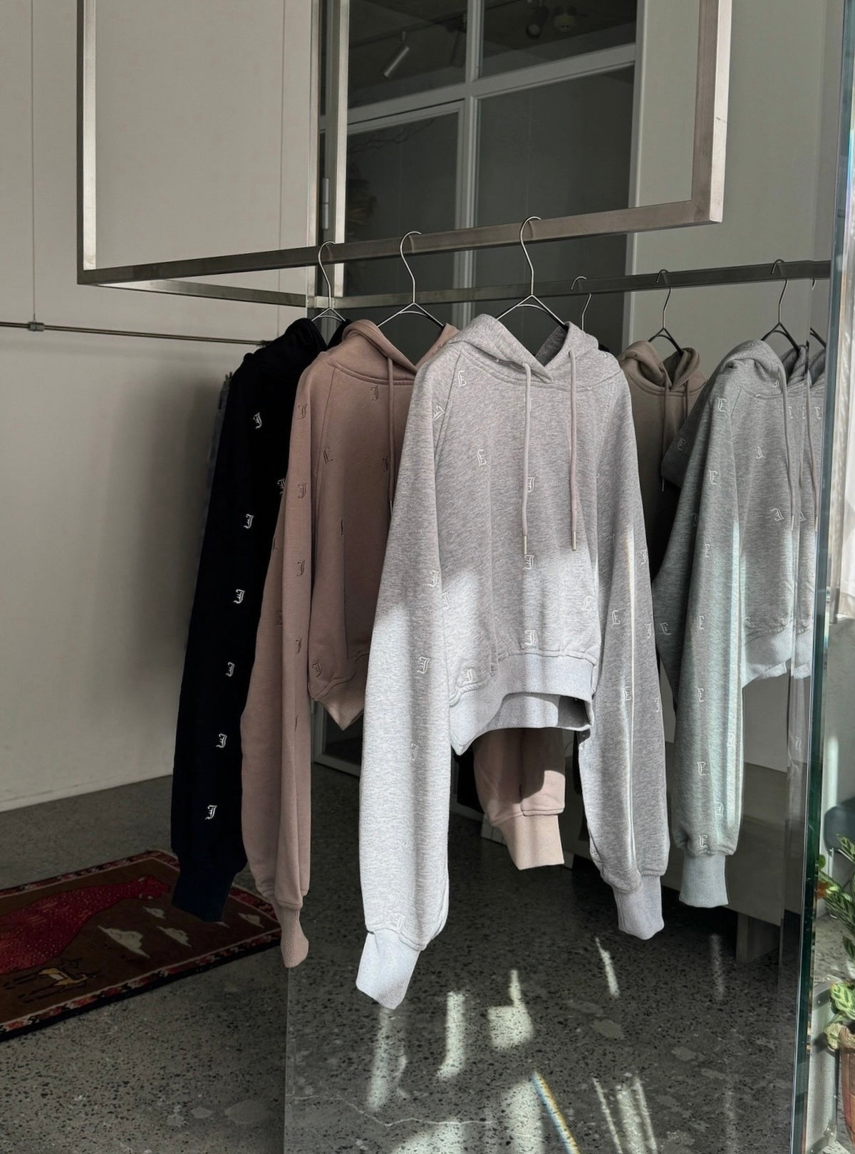 Total J Short Hoodie