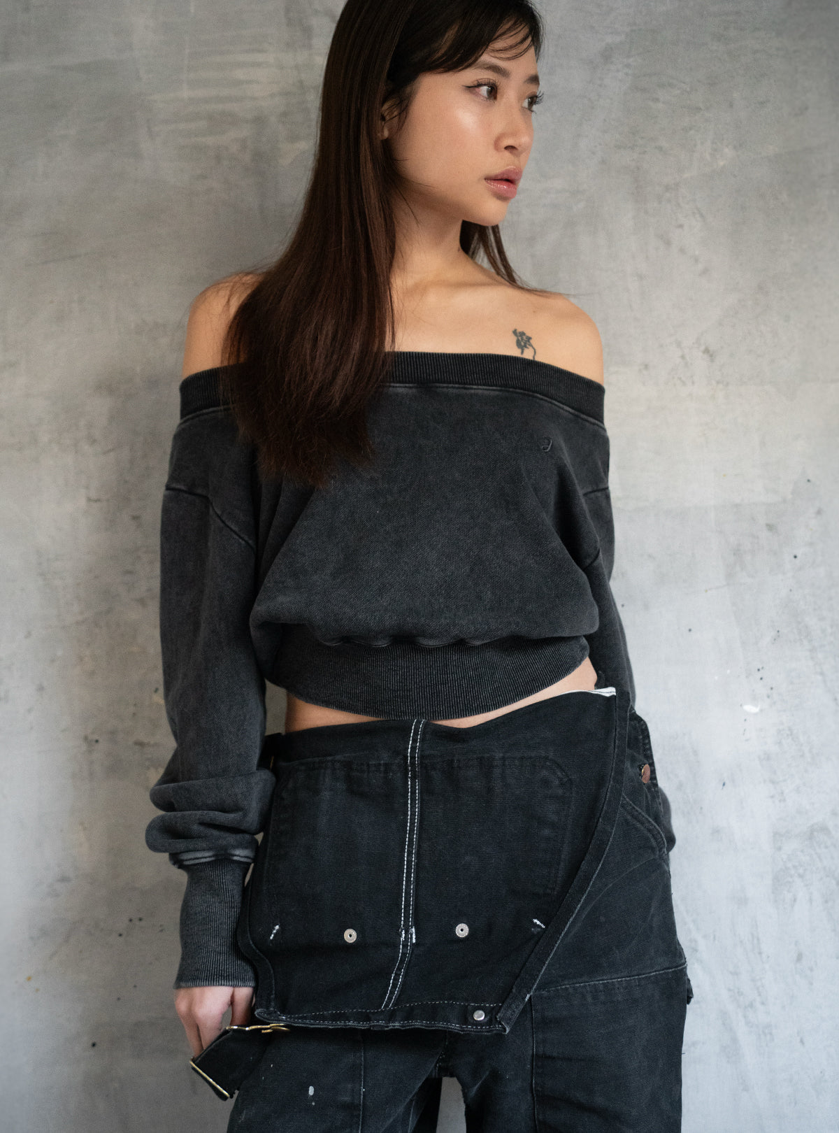 Shadow Loose Neck Sweat