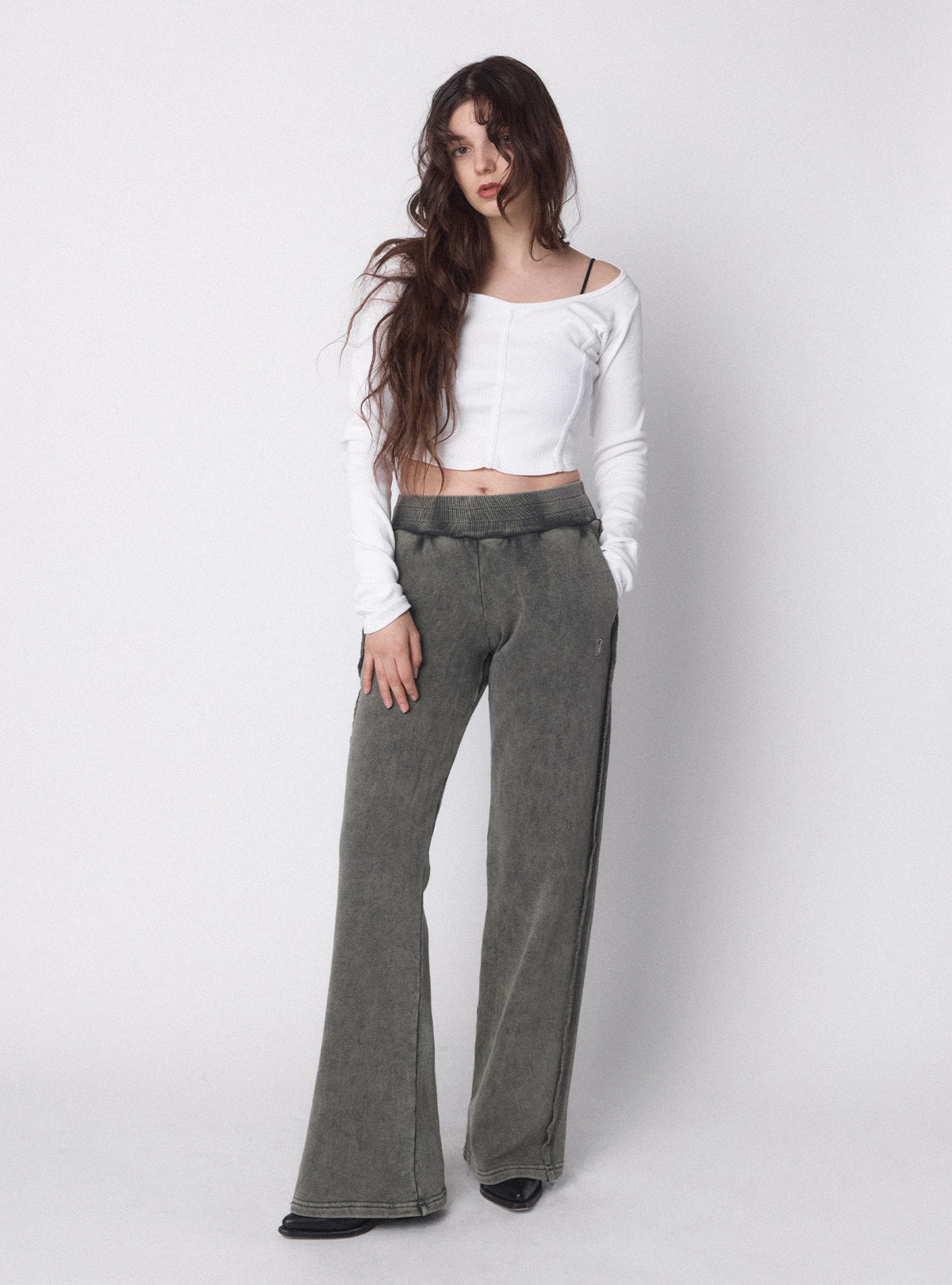 Shadow Cut Off Sweat Pants