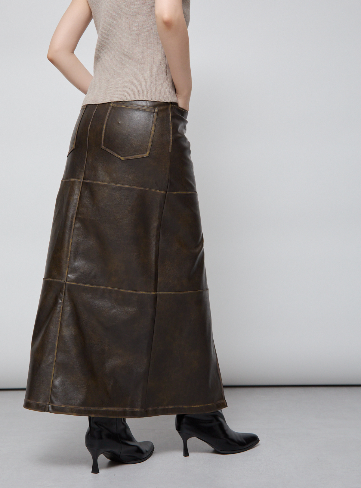Faux Leather Slit Long SK