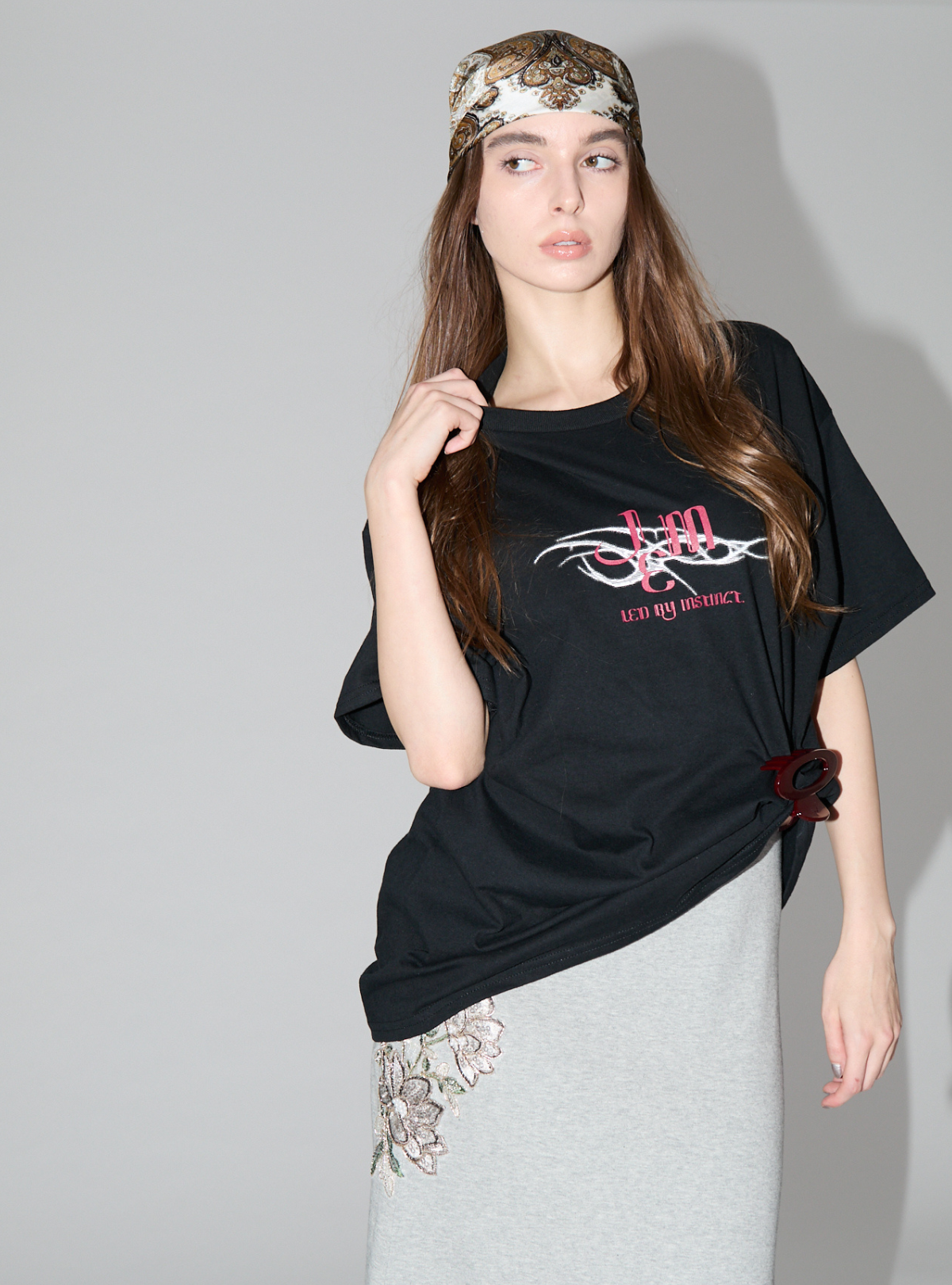 Noir Bloom Loose Tee