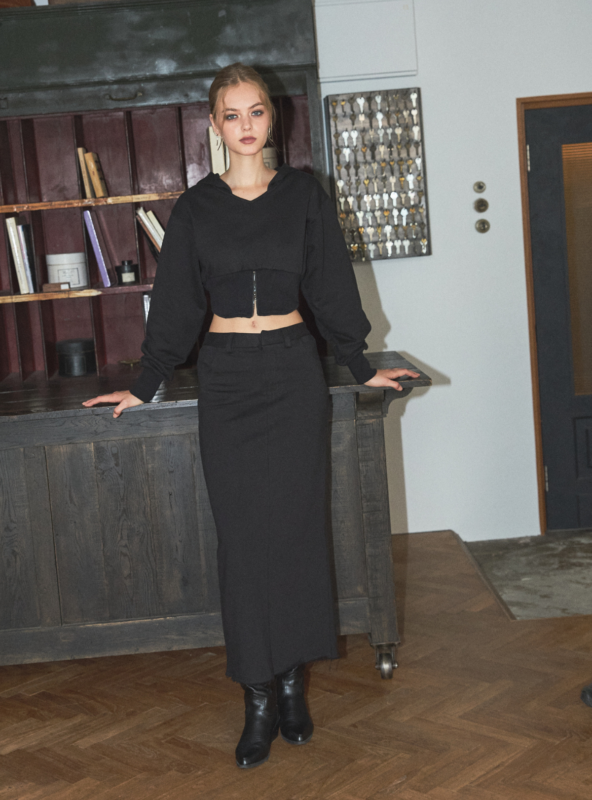 Corset Hem Cropped Hoodie