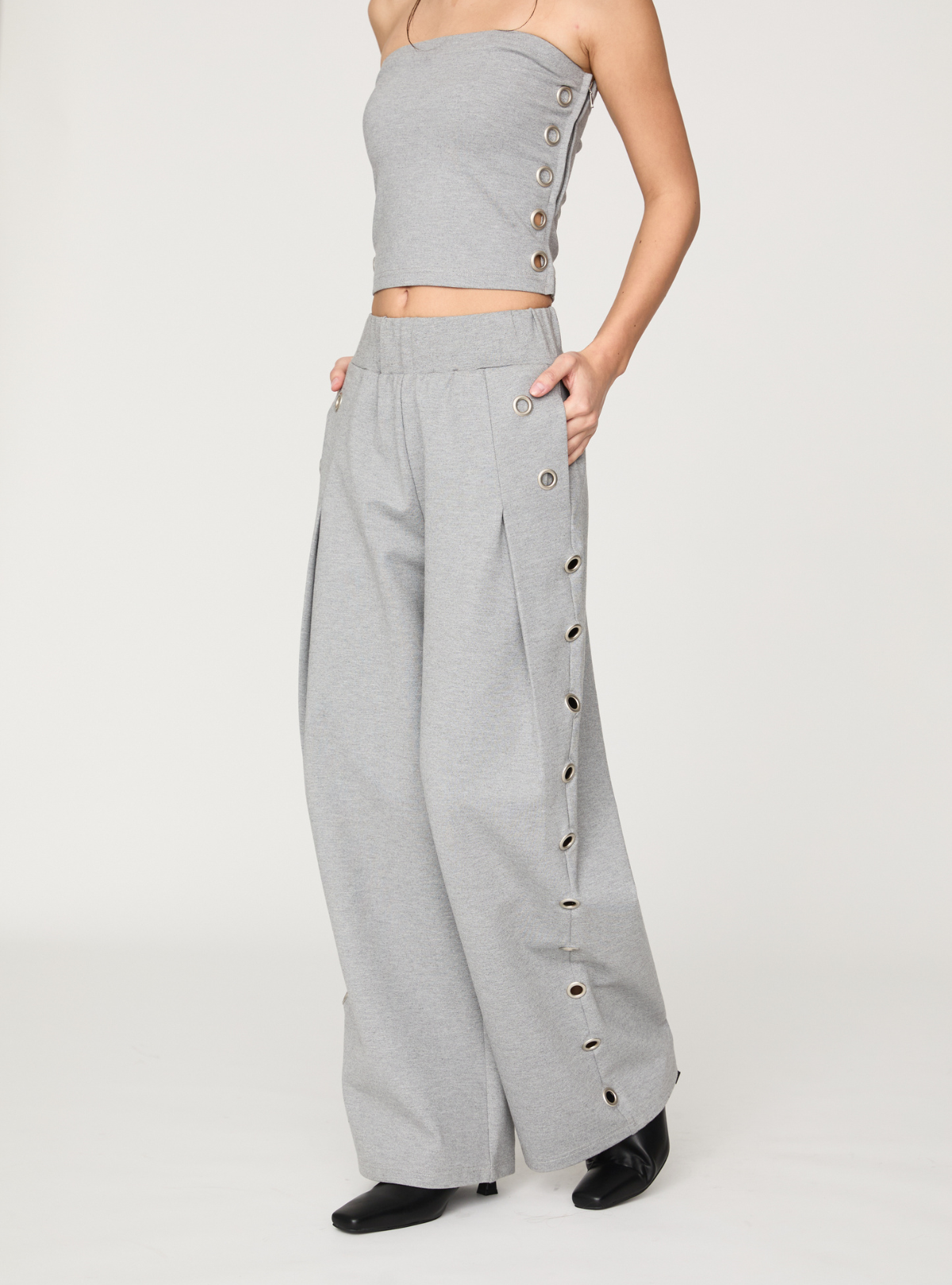 Smooth Eyelet Pants