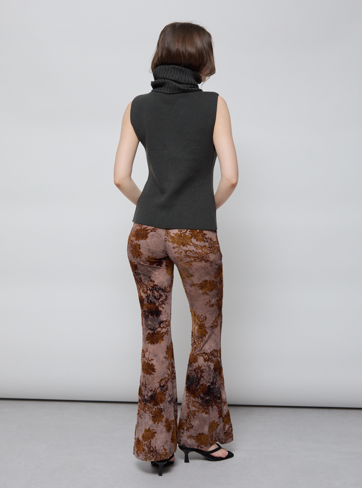 Loose Turtle Knit Tank