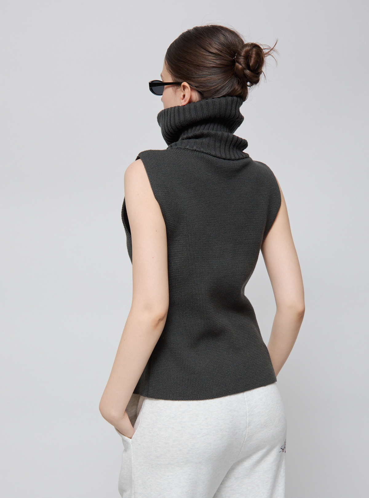 Loose Turtle Knit Tank