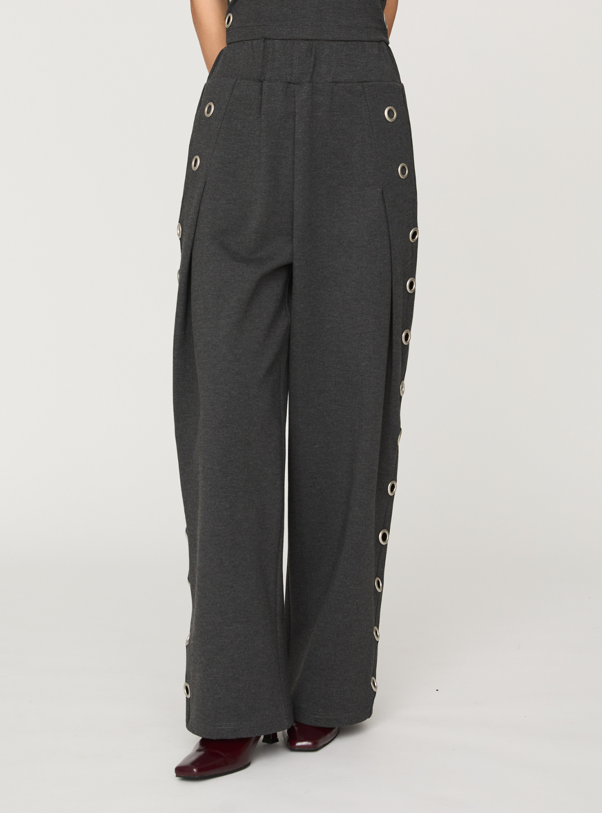 Smooth Eyelet Pants