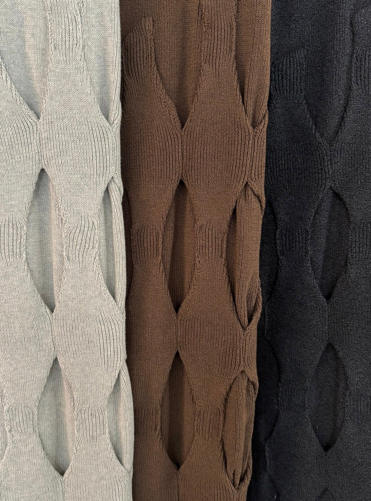 Rhombus Pleated Pants – JUEMI