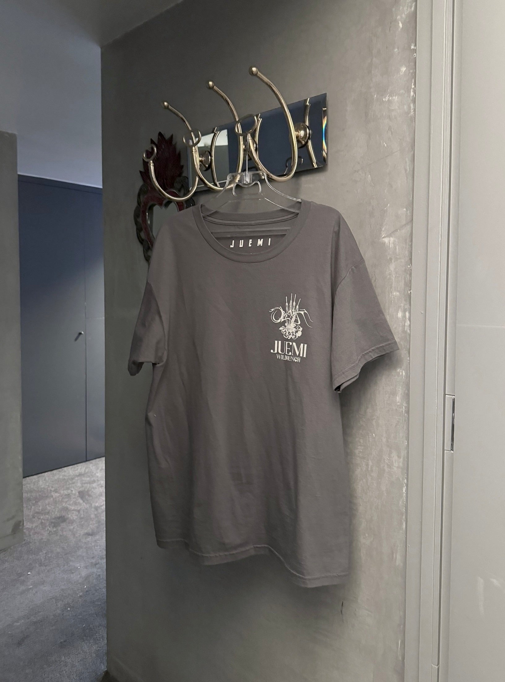 juemi Tシャツ Saint Mary Tee – JUEMI
