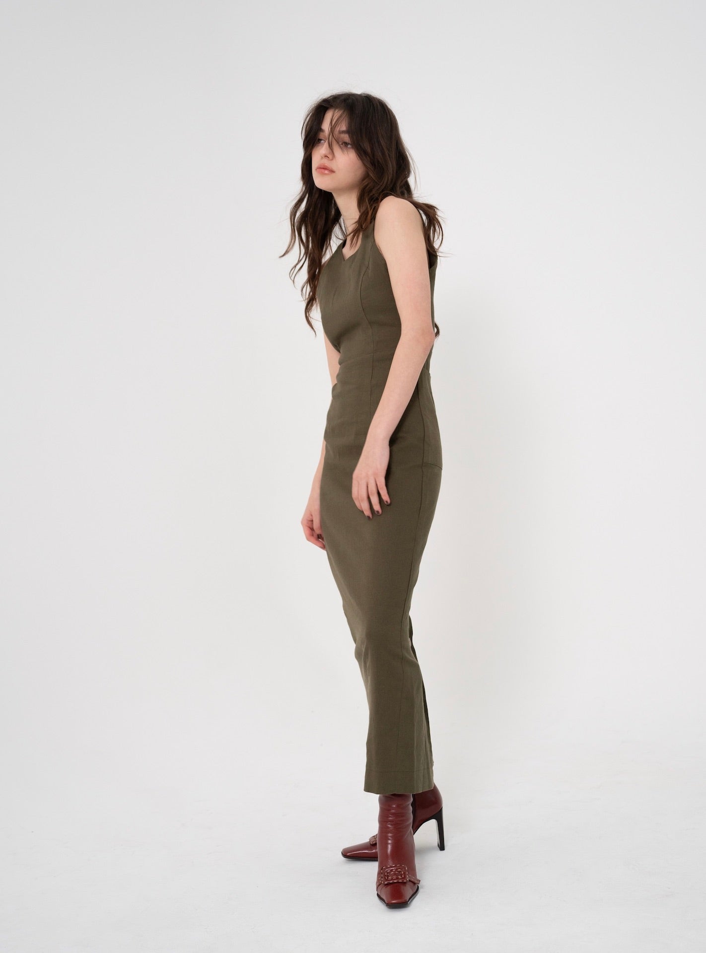 Linen Back-Cutout Dress – JUEMI
