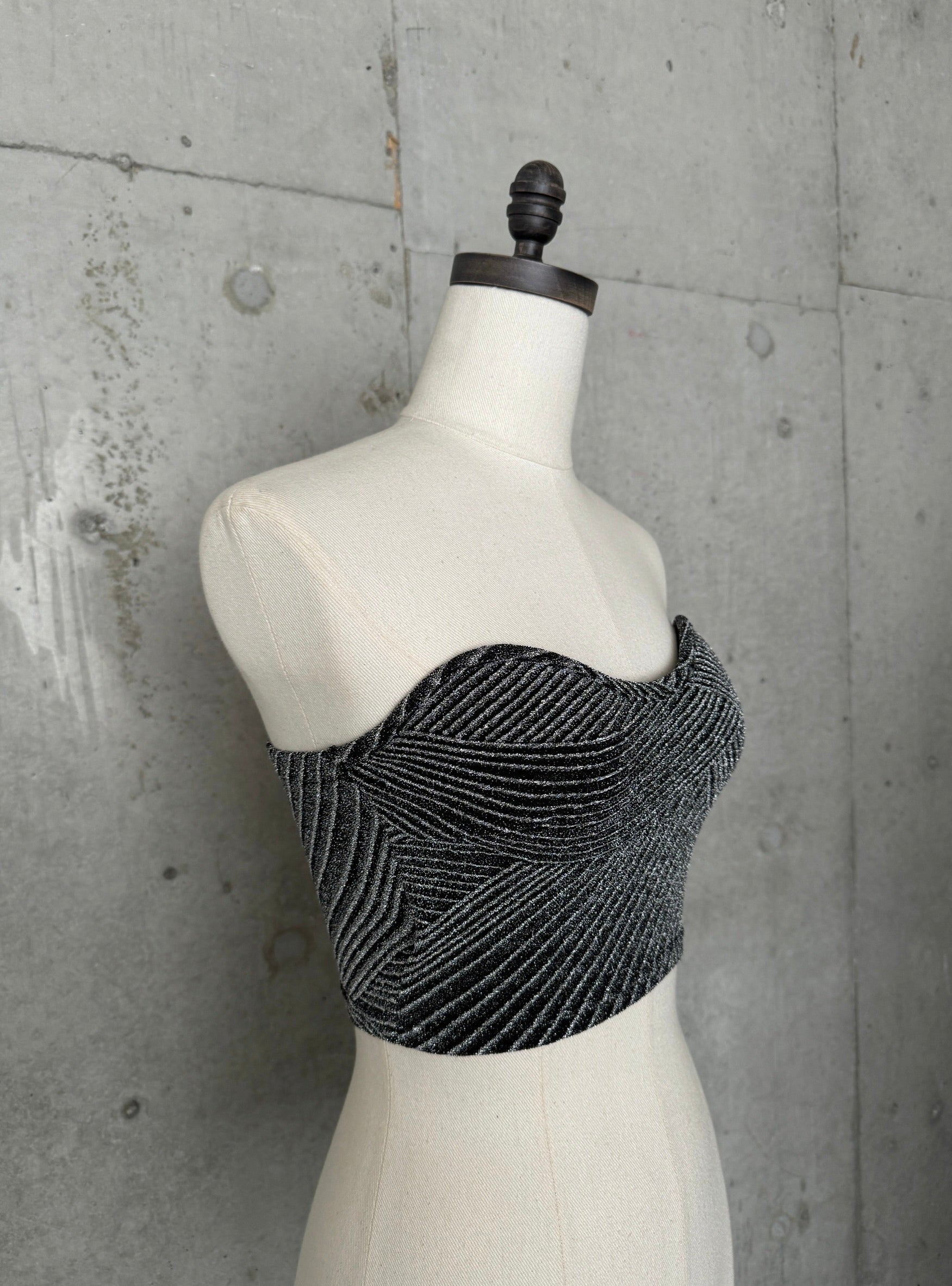 Glitter Heart-Cut Bustier – JUEMI