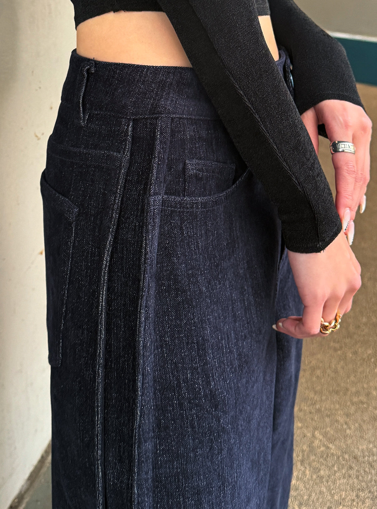 Side Tucked Peach Skin Denim