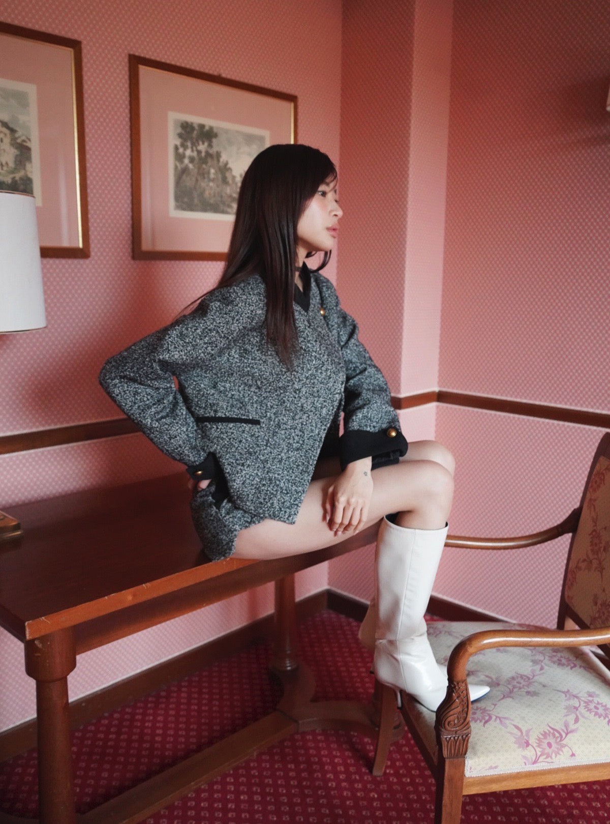 Offset Cropped Tweed Jacket