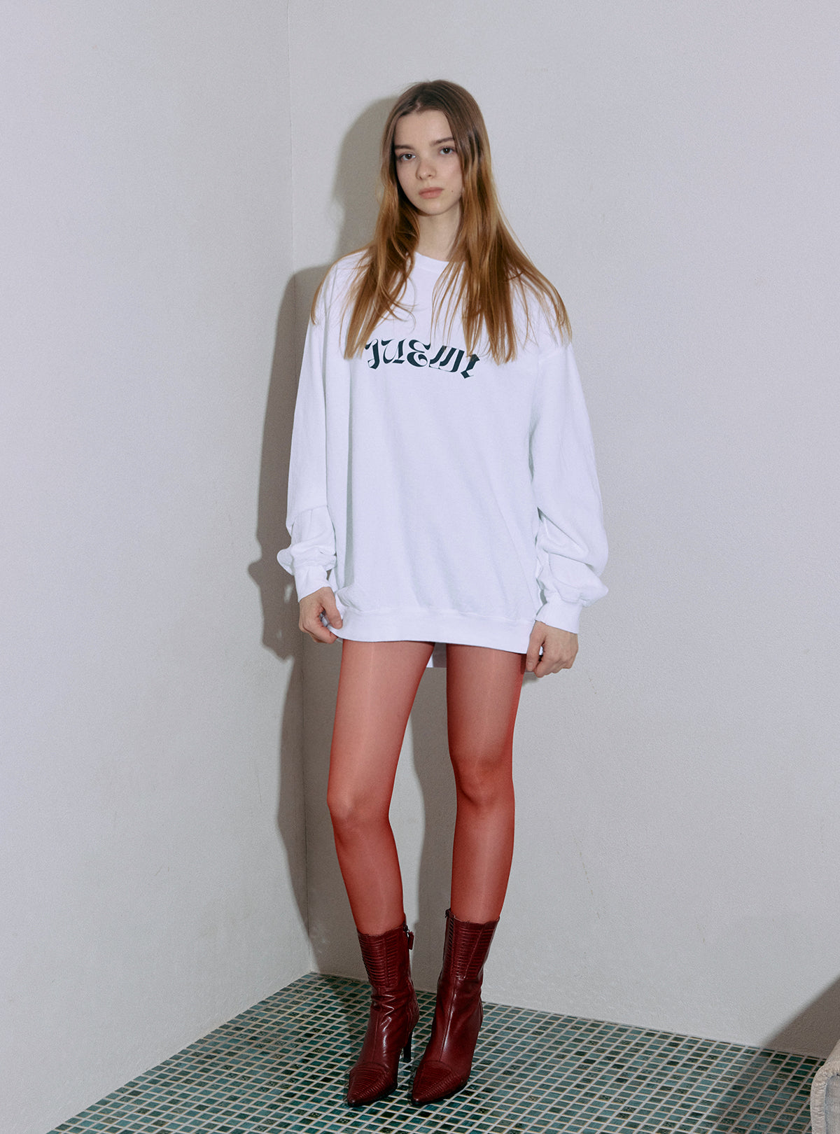 JUEMI 11th Anniversary Sweat