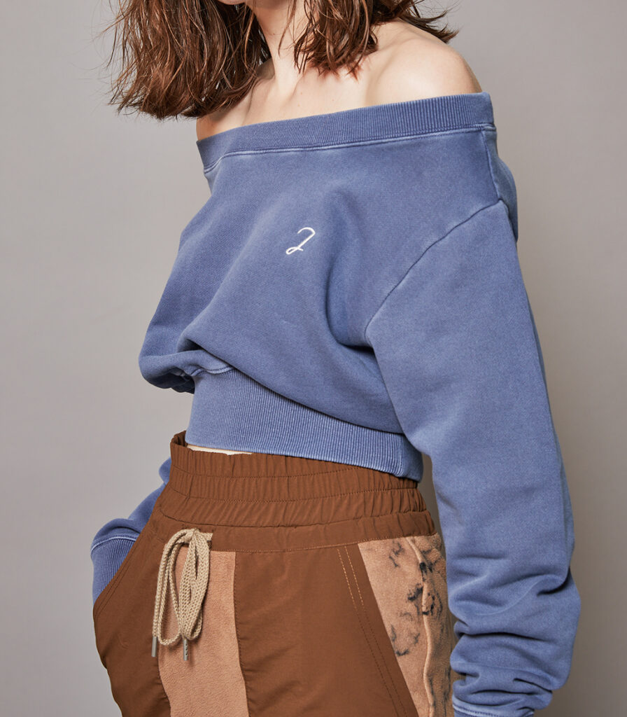Loose Neck Pigment Dyed Sweat | Juemi(ジュエミ)公式通販サイト